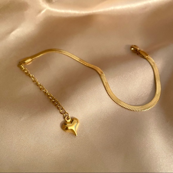 Heart Snake Chain Bracelet - Picture 5 of 7